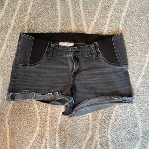 Ingrid & Isabel Maternity Inset Panel Jean Shorts